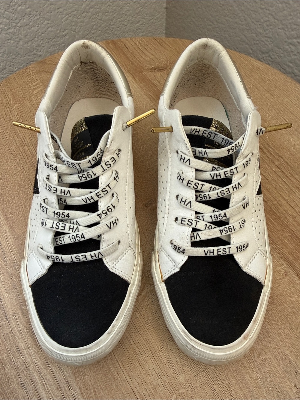 Vintage Havana White and Black Low-Top Sneakers with Gold Lace Tips